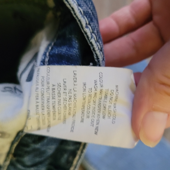 Nfs Sliver Jeans Suki Capri Light Wash, Size 27 - Picture 10 of 11